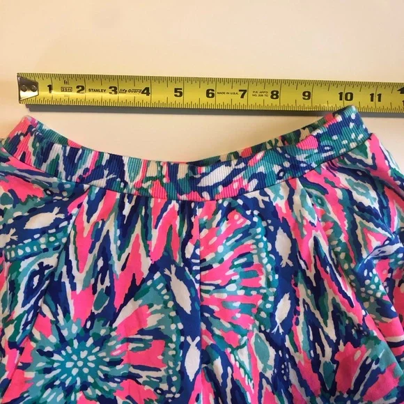 NWT Lilly Pulitzer Carlita Tiki Pink Shake It Up Mini Skort Size XS